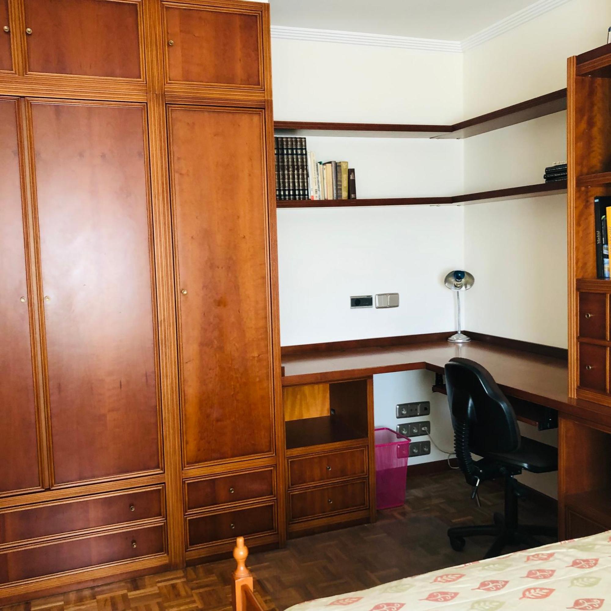 Piso Centrico Y Luminoso Apartment Леон Екстериор снимка