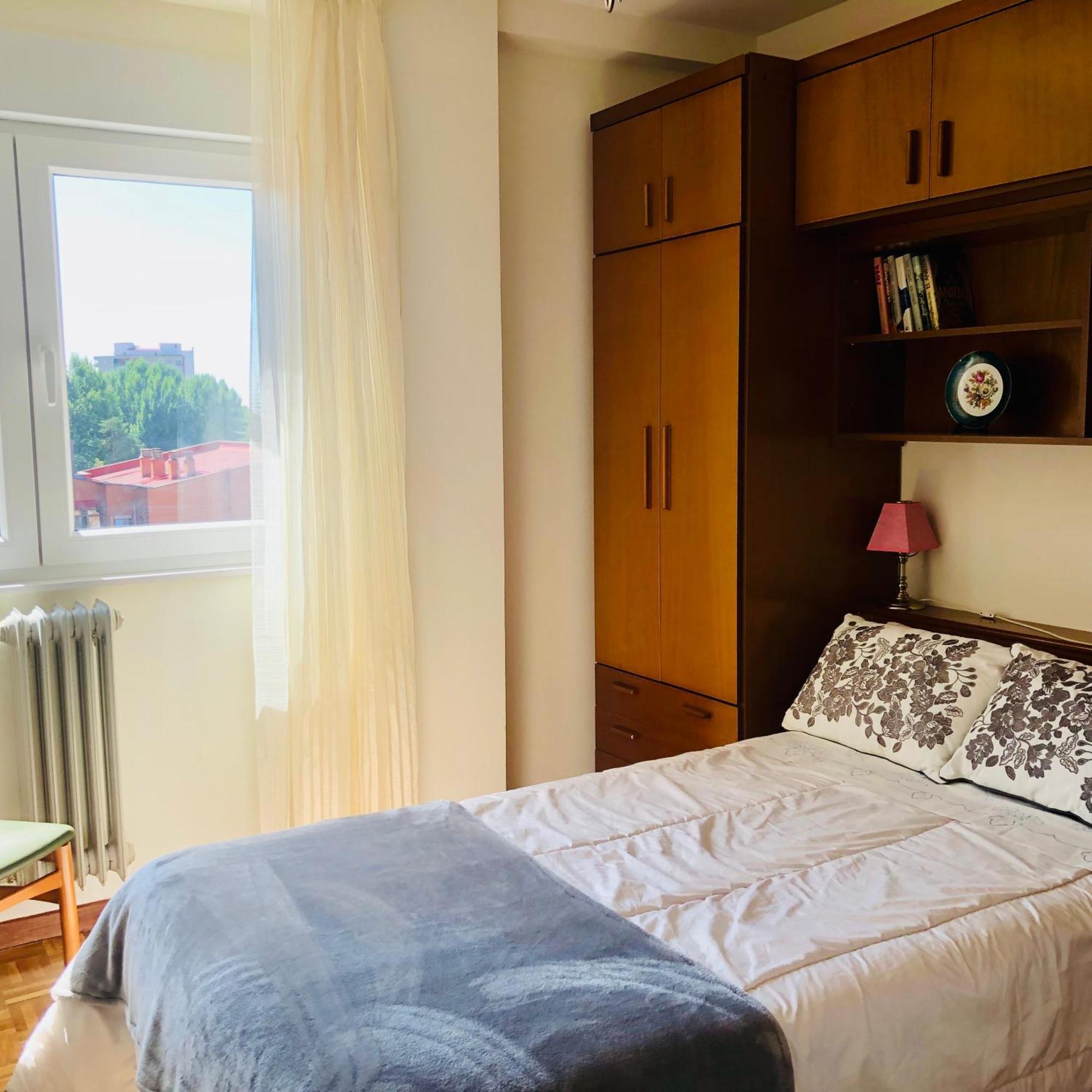 Piso Centrico Y Luminoso Apartment Леон Екстериор снимка